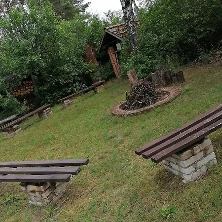 Jędrusiowa Chata Gospodarstwo wiejskie *